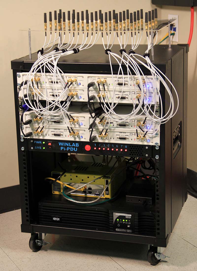 Massive-MIMO mini-rack