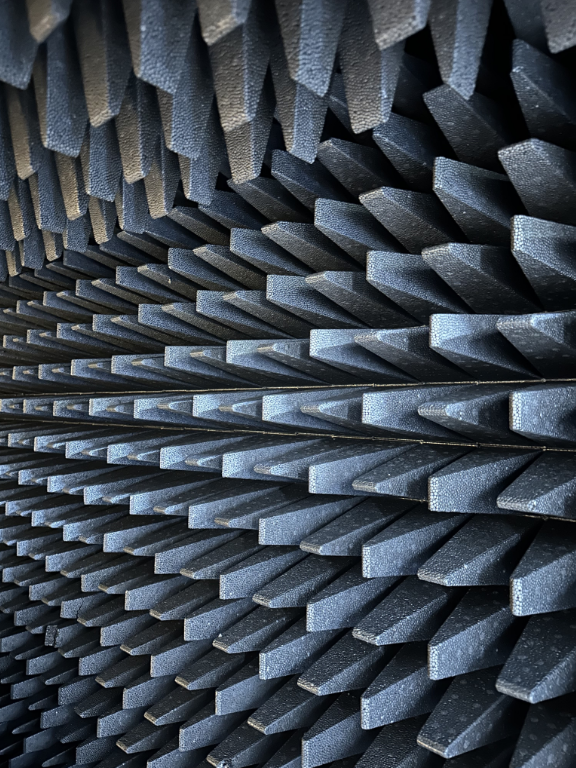 Anechoic.png